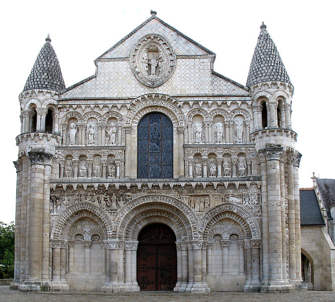 665px-PoitiersEglise_Notre_Dame