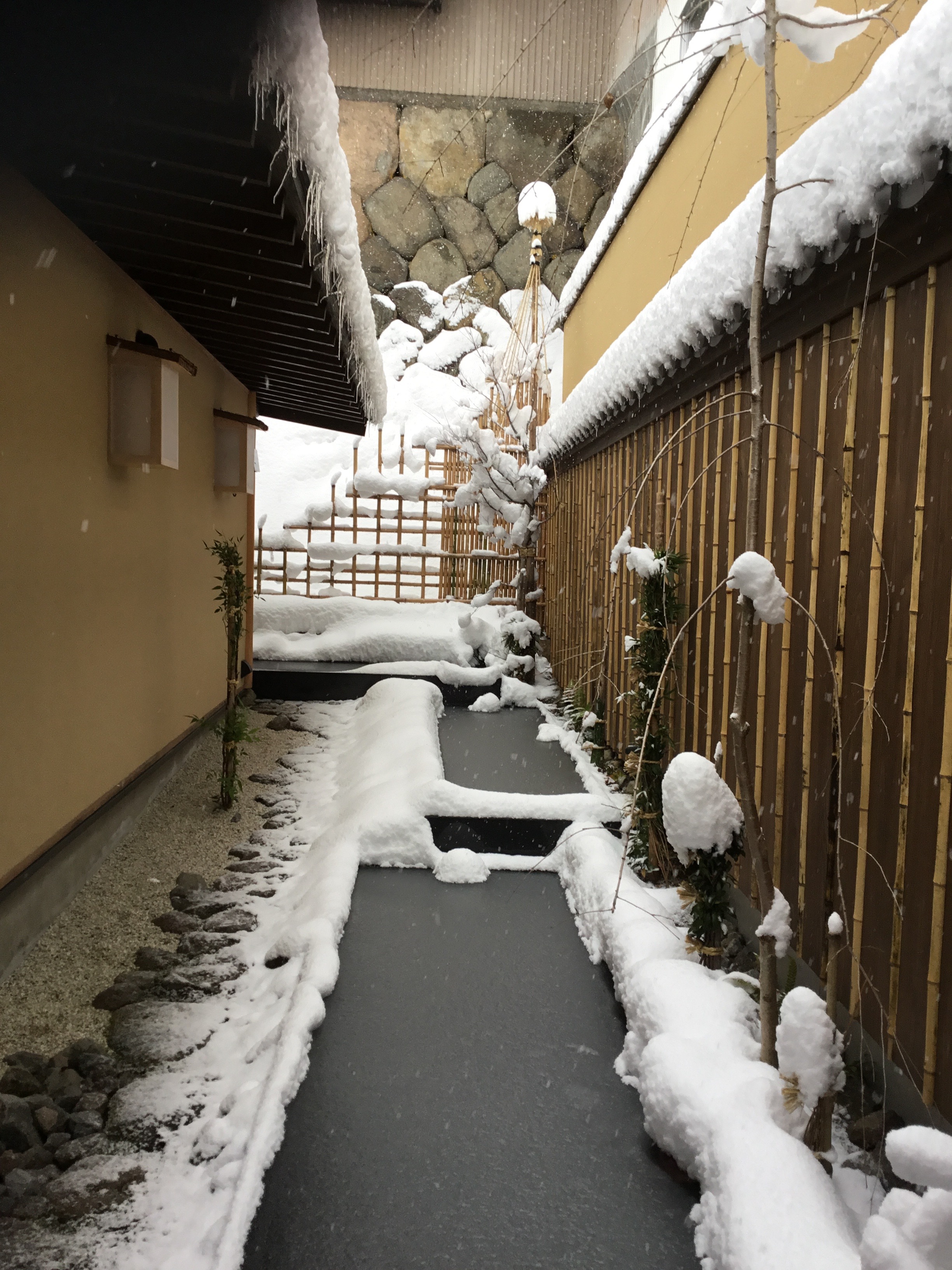 惣四郎　雪月花