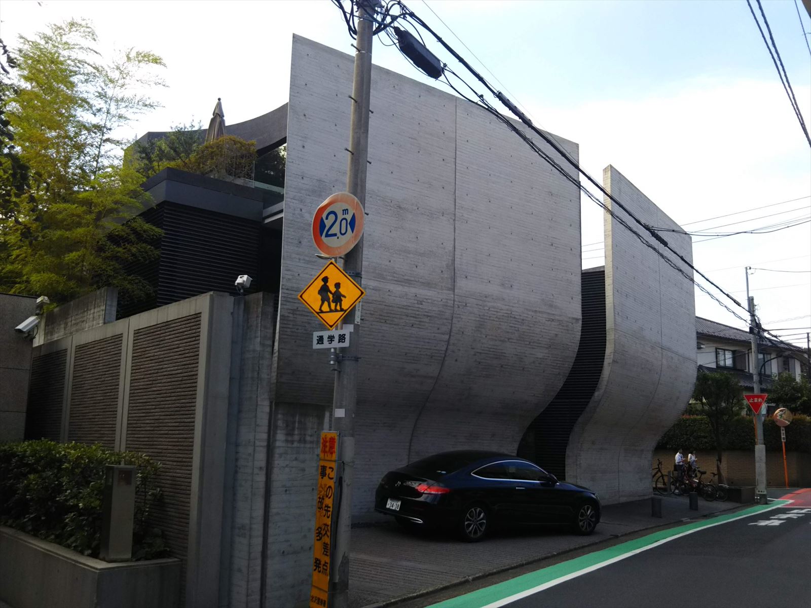 東京建築散歩20　池ノ上のマンション