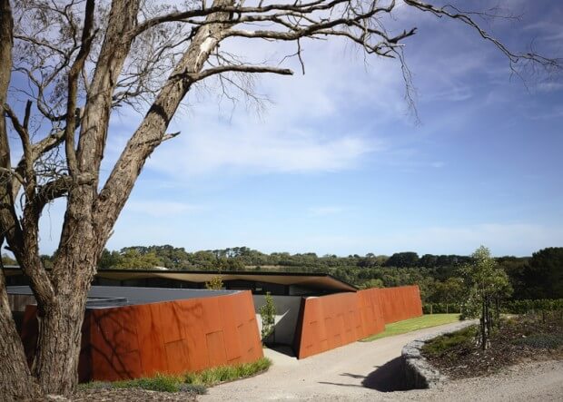 Main-Ridge-Residence-McAllister-Alcock-Architects-21-tt-width-620-height-443-lazyload-0-crop-1-bgcolor-000000-except_gif-1