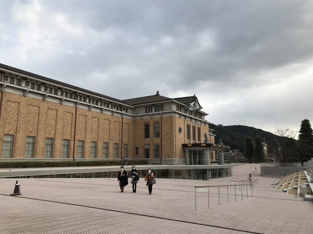 京都市京セラ美術館